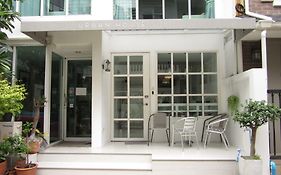 Urban House